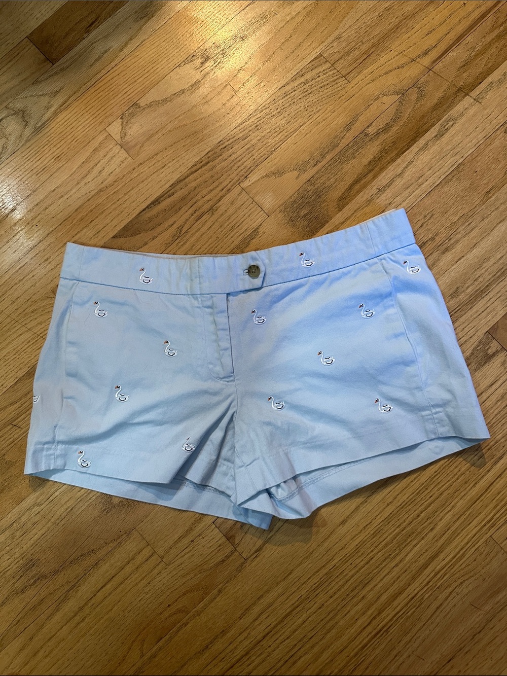 J. Crew Blue Chino Swan Embroidered City Fit Mid Rise Shorts 3” Inseam size 8